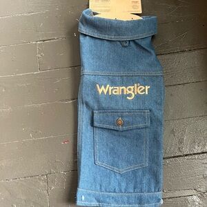 Wrangler Blue Dog Jean jacket Clothing & Accessories